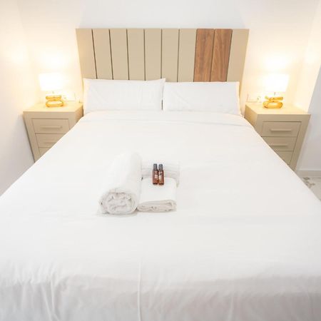 L&G Apartments Bahia Suite Аликанте Экстерьер фото