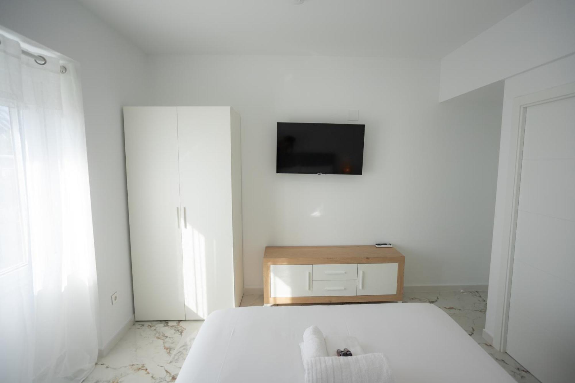 L&G Apartments Bahia Suite Аликанте Экстерьер фото