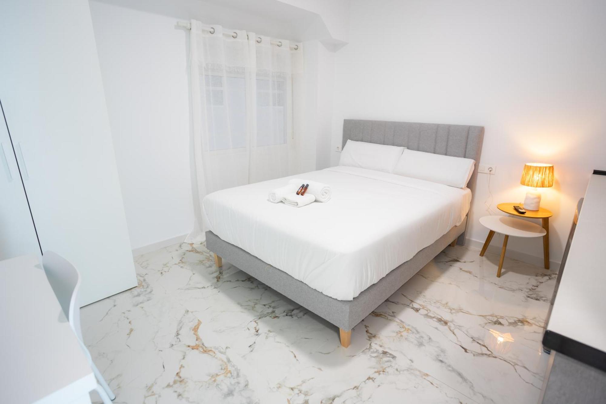 L&G Apartments Bahia Suite Аликанте Экстерьер фото