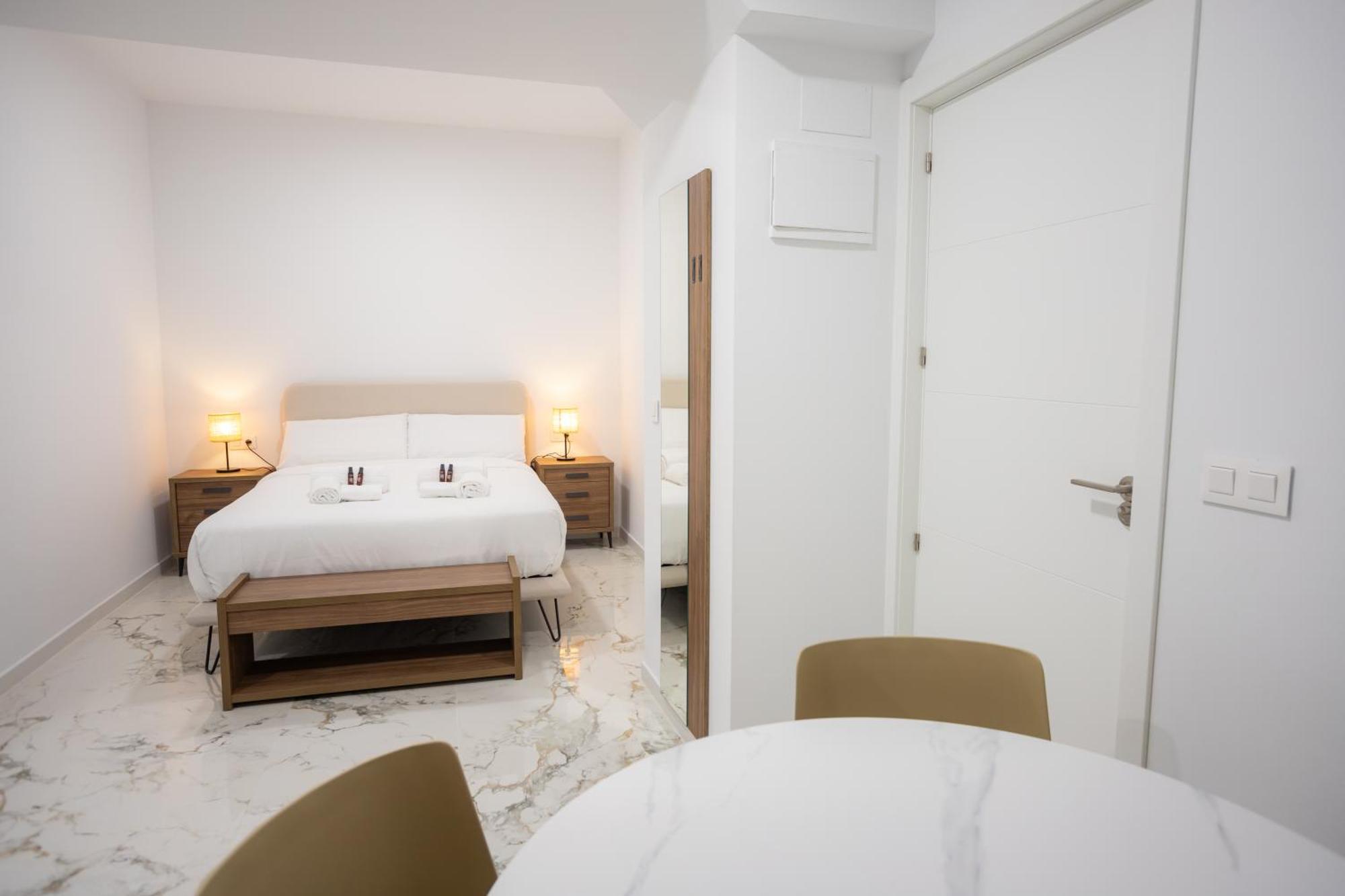 L&G Apartments Bahia Suite Аликанте Экстерьер фото