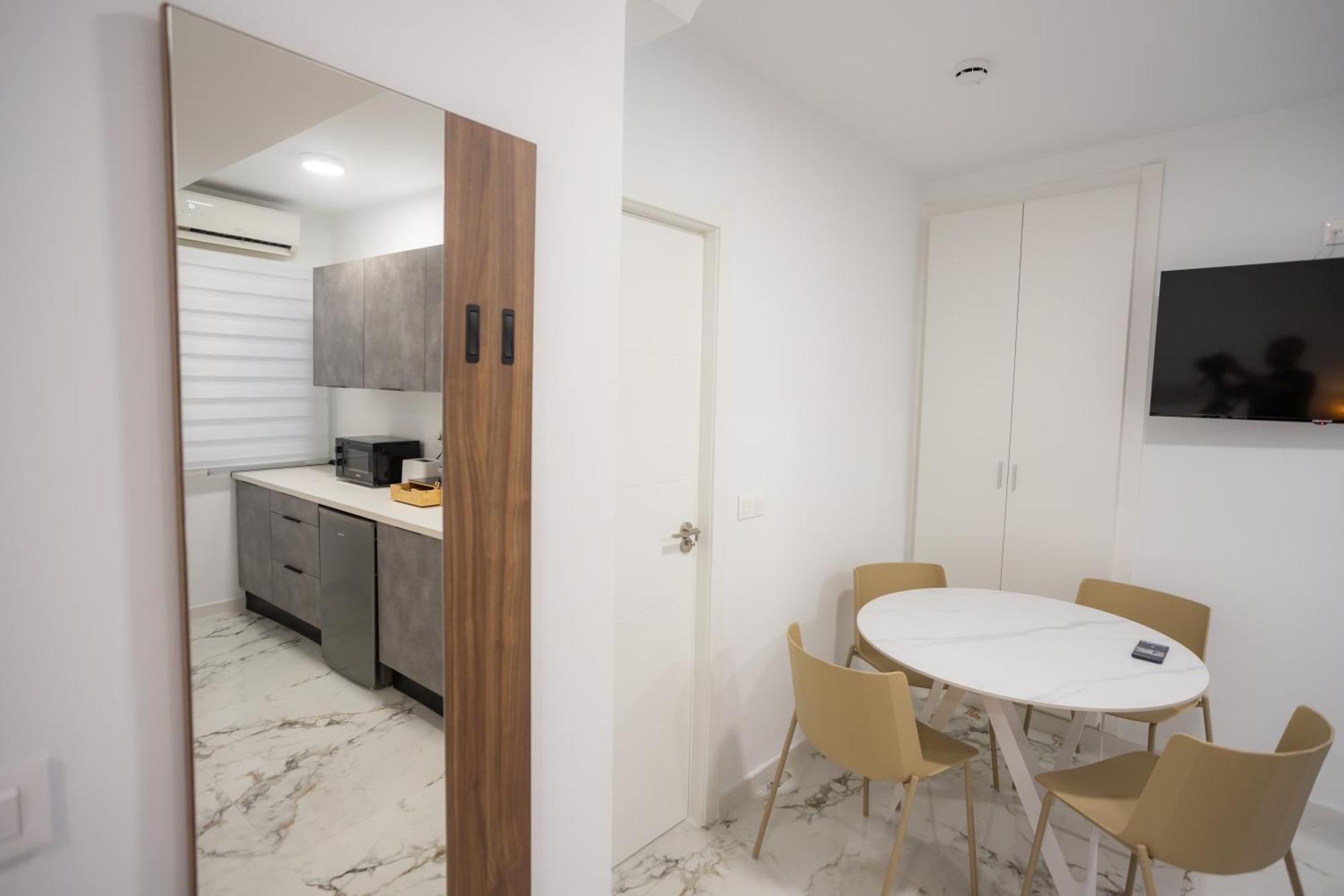 L&G Apartments Bahia Suite Аликанте Экстерьер фото