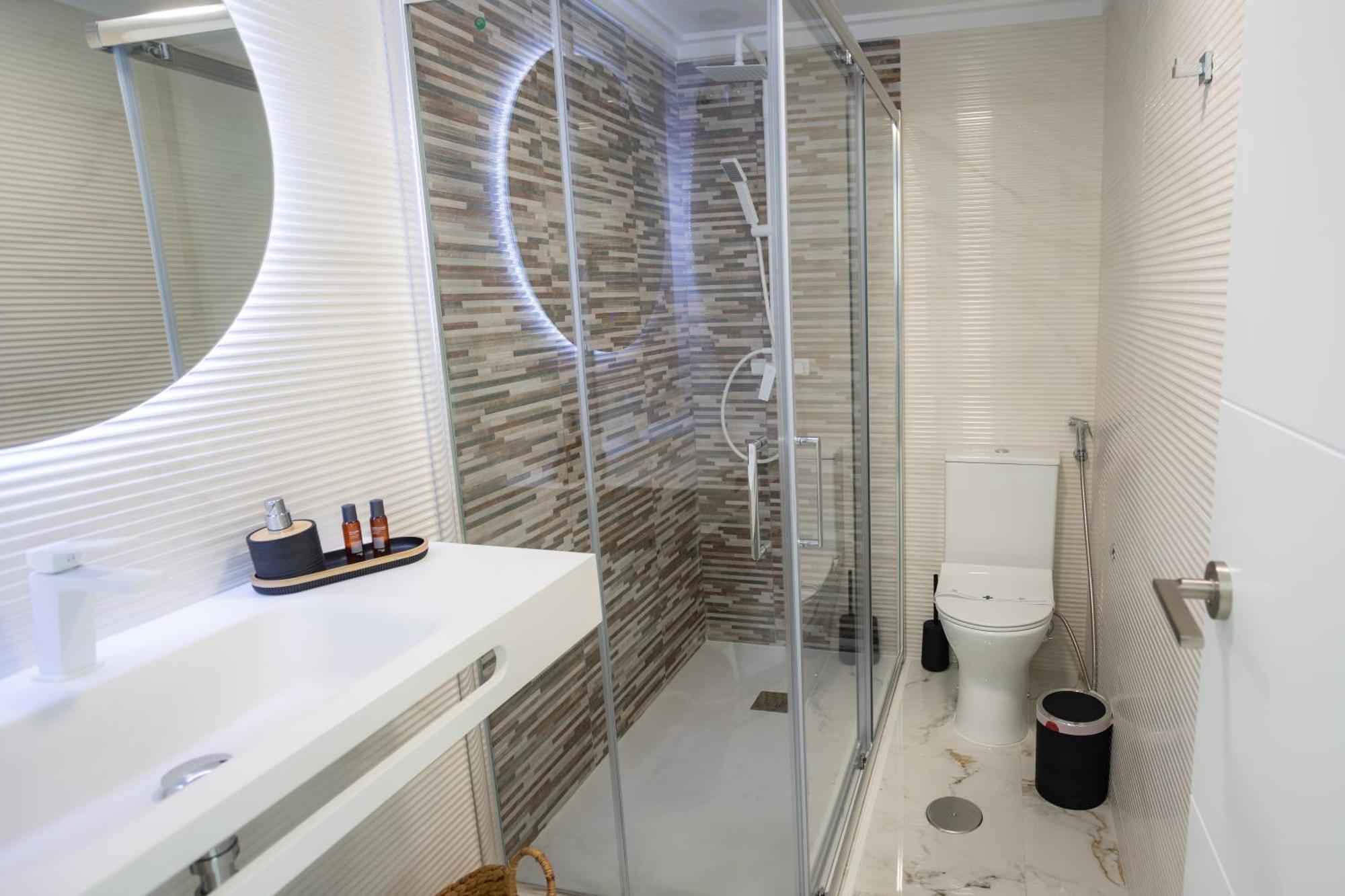 L&G Apartments Bahia Suite Аликанте Экстерьер фото