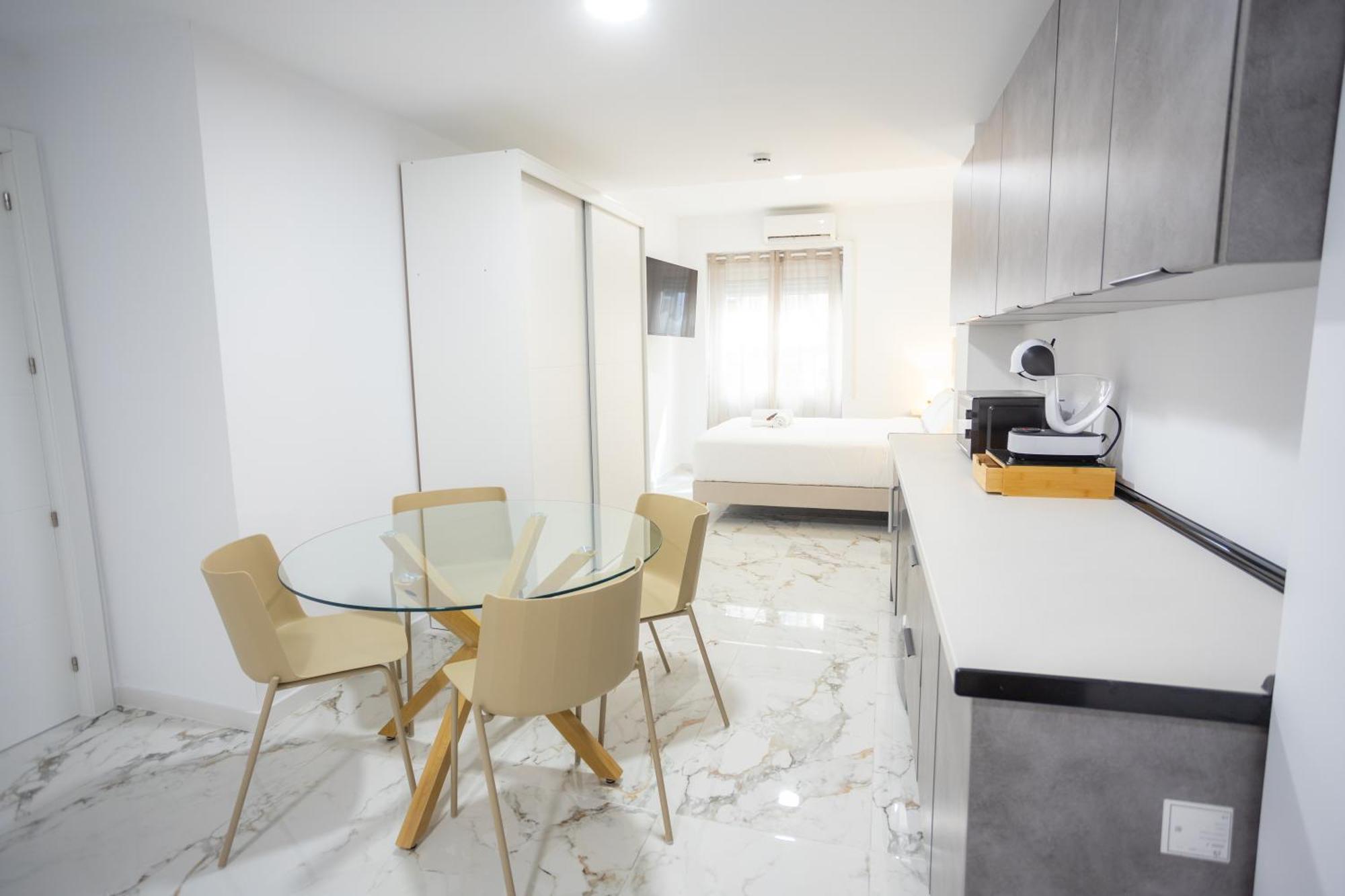 L&G Apartments Bahia Suite Аликанте Экстерьер фото